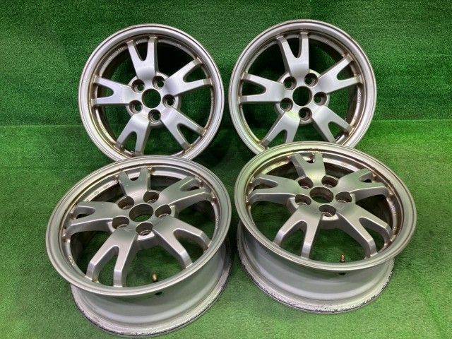 トヨタ TOYOTA 純正 プリウス ZVW30 ホイール アルミ シルバー 15 