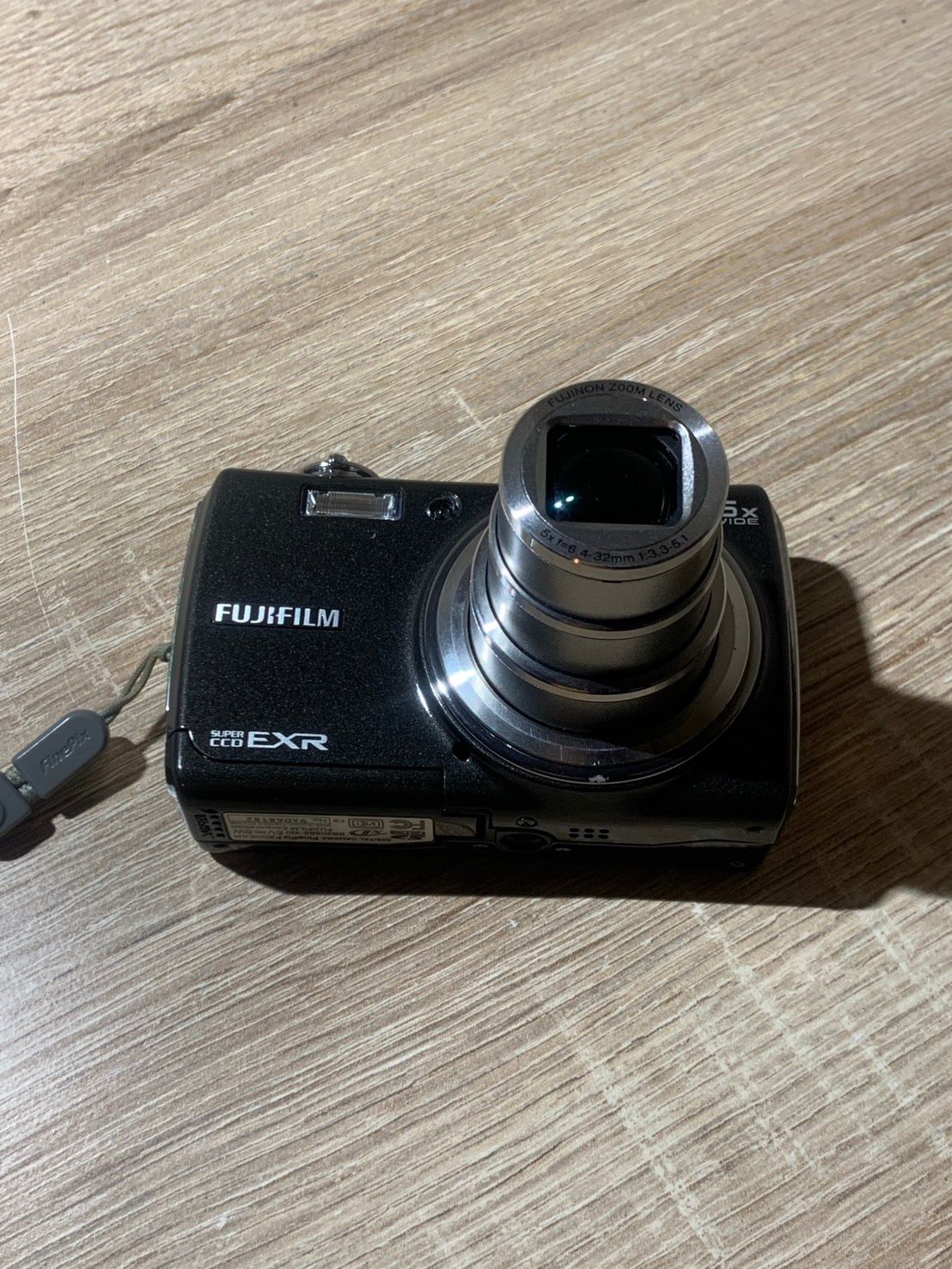 FUJIFILM FinePix F200EXR　デジタルカメラ　ジャンク FinePix F200EXR 中古価格比較 - 価格.com