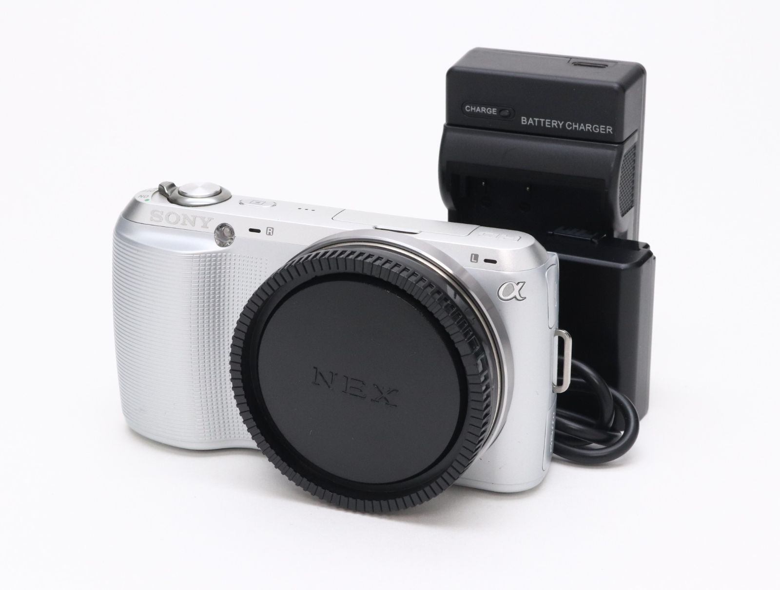 B (並品) SONY ソニー α NEX-C3 シルバー ボディ シャッター数 19,500