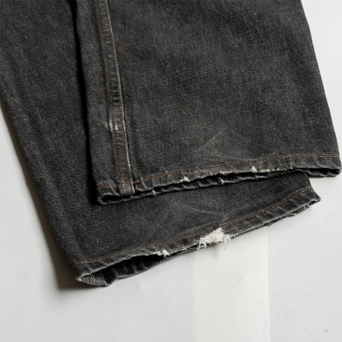 先染め】 LEVI