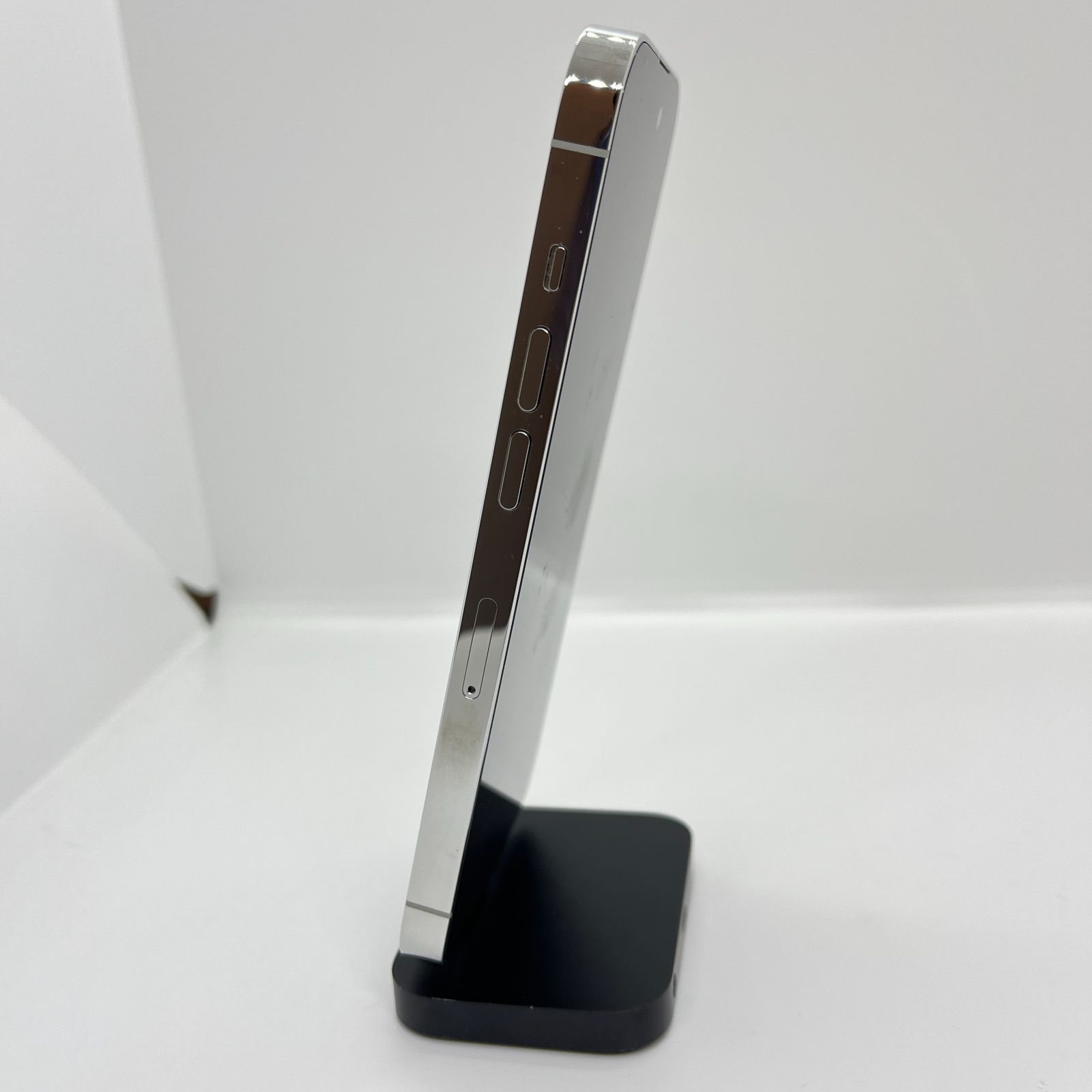 バッテリー新品】iPhone14Pro 256GB シルバー【SIMロック解除済み