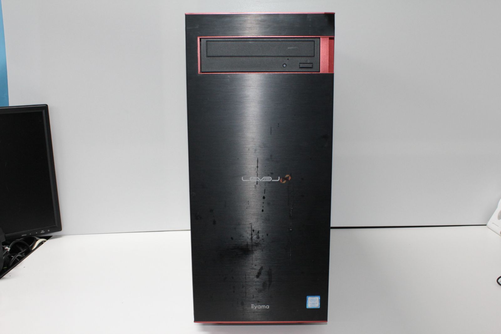 中古デスクトップPC】iiyama〈LEVEL Infinity〉Core i7/SSD512GB