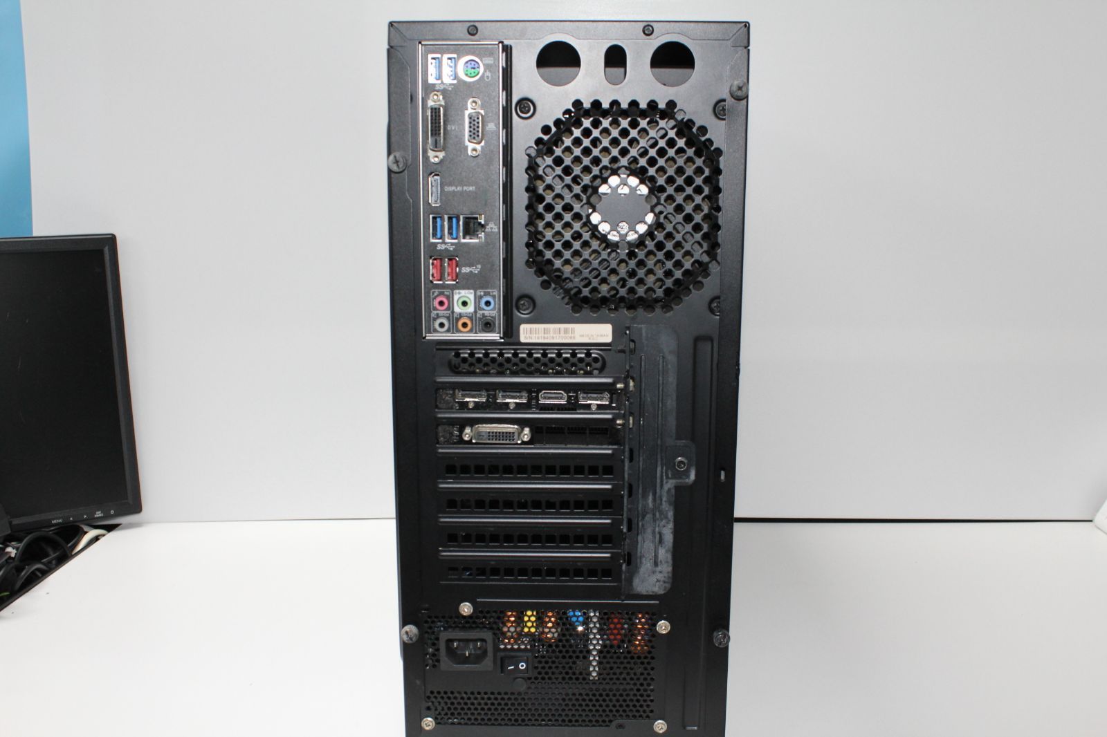 iiyama Core i7 GTX1070Ti SSD512GB 中古PC - メルカリ