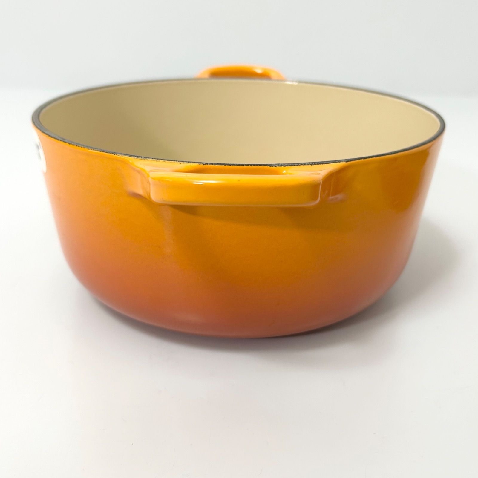 希少色 LE CREUSET ルクルーゼ 20cm マロニエ ココットロンド 両手鍋