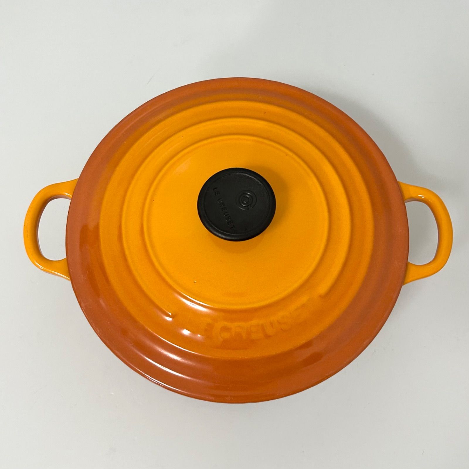 希少色 LE CREUSET ルクルーゼ 20cm マロニエ ココットロンド 両手鍋