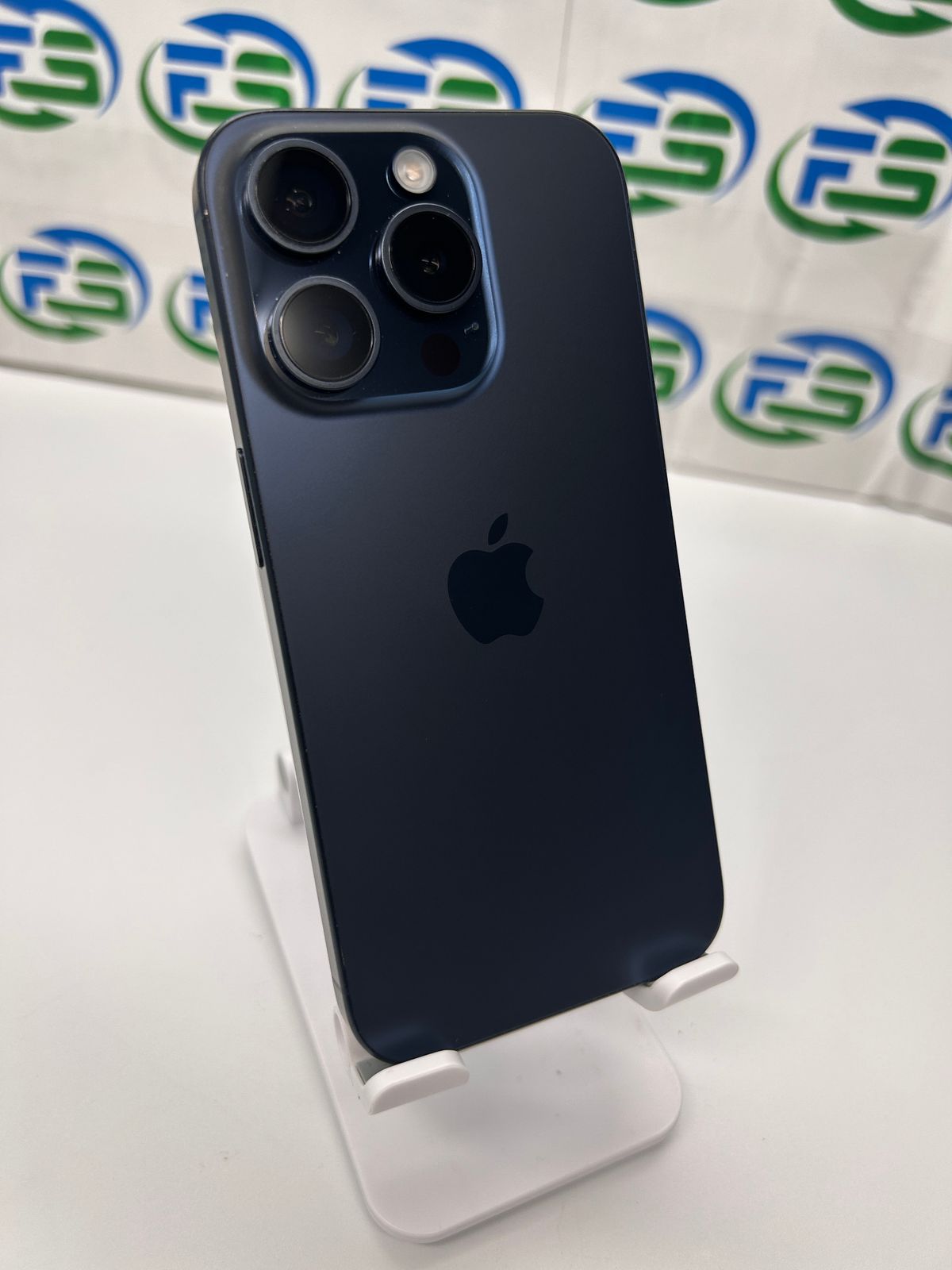iPhone 15Pro 128GB本体-ブルーチタニウム-動作正常 iPhone 15 Pro