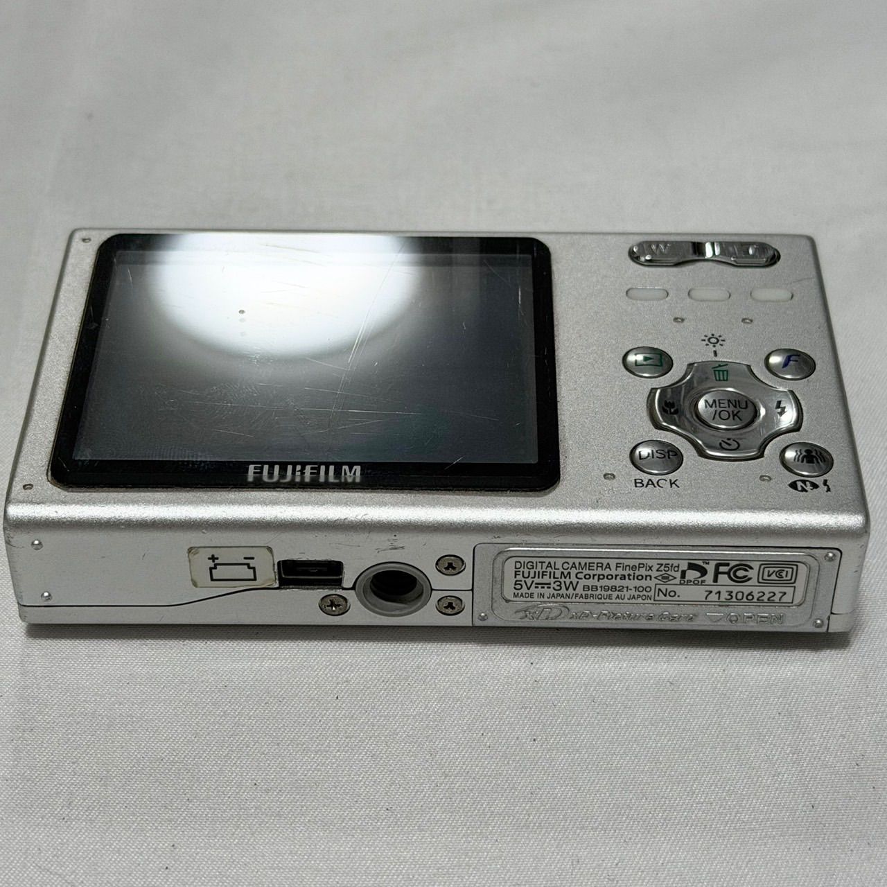 【中古】FUJIFILM 富士フイルム FINEPIX Z5fd シルバー コンパクトデジタルカメラ 送料無料】FUJIFILM/フジフィルム/FINEPIX/ファインピックス/Z5fd