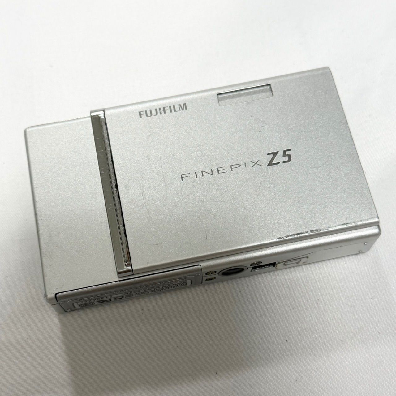送料無料】FUJIFILM/フジフィルム/FINEPIX/ファインピックス/Z5fd