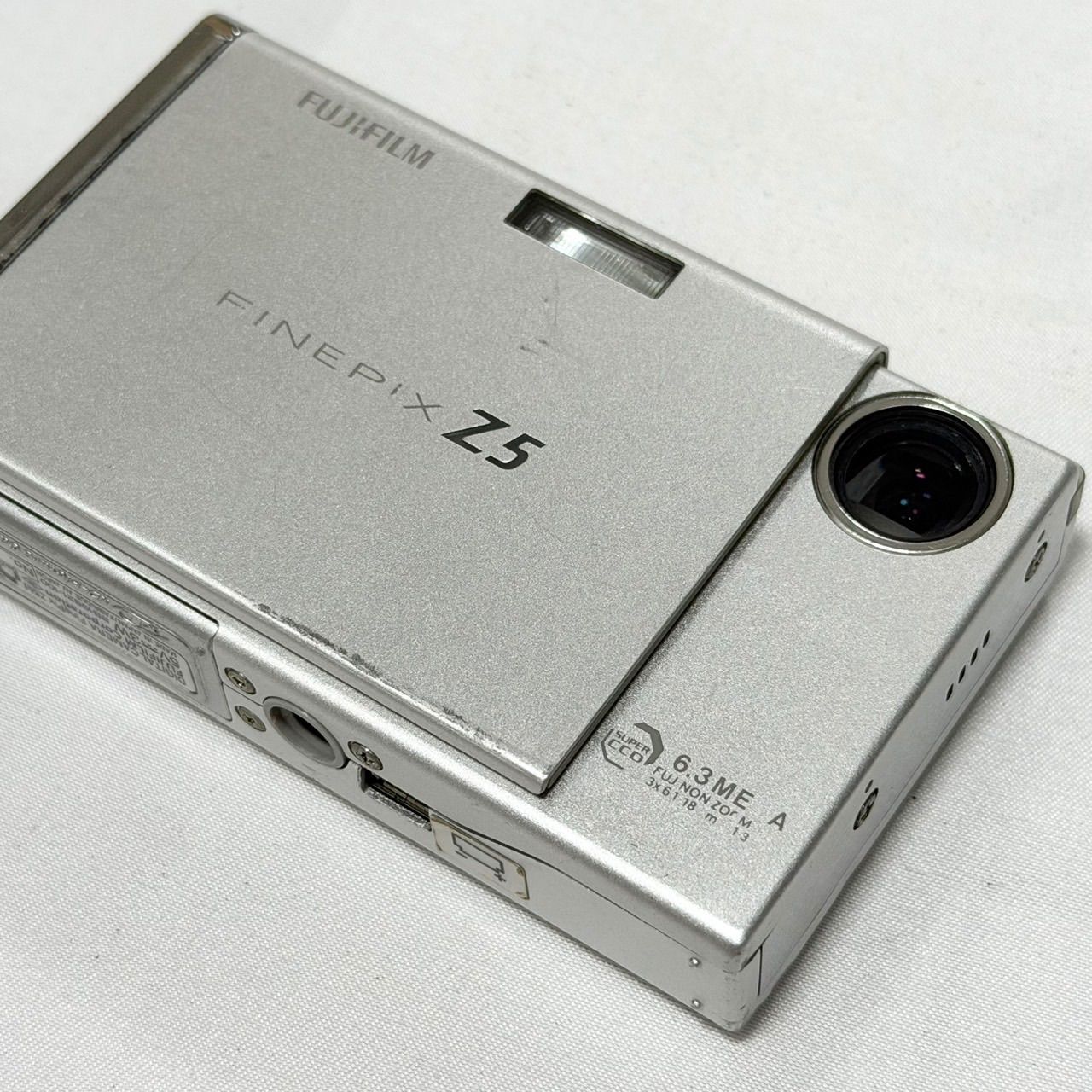 送料無料】FUJIFILM/フジフィルム/FINEPIX/ファインピックス/Z5fd