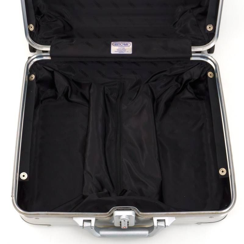 RIMOWA リモワ TOPAS トパーズ 29L 機内持ち込み 4輪 TSAロック
