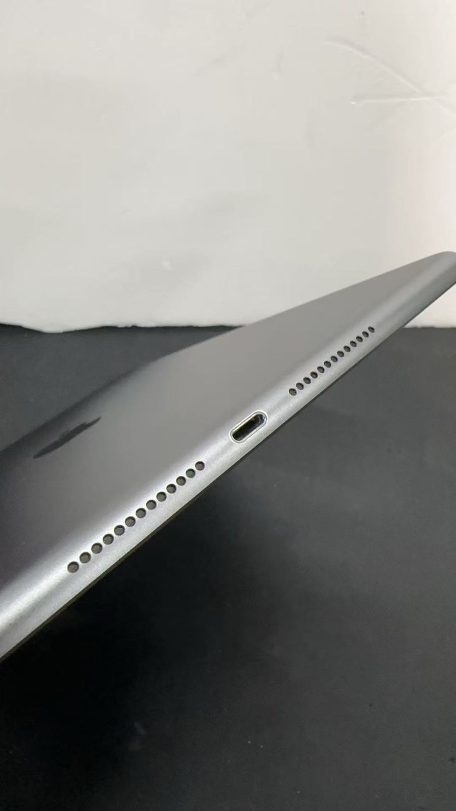 Apple iPad 第9世代 64GB Wi-Fi スペースグレイ ++ 923765 - メルカリ