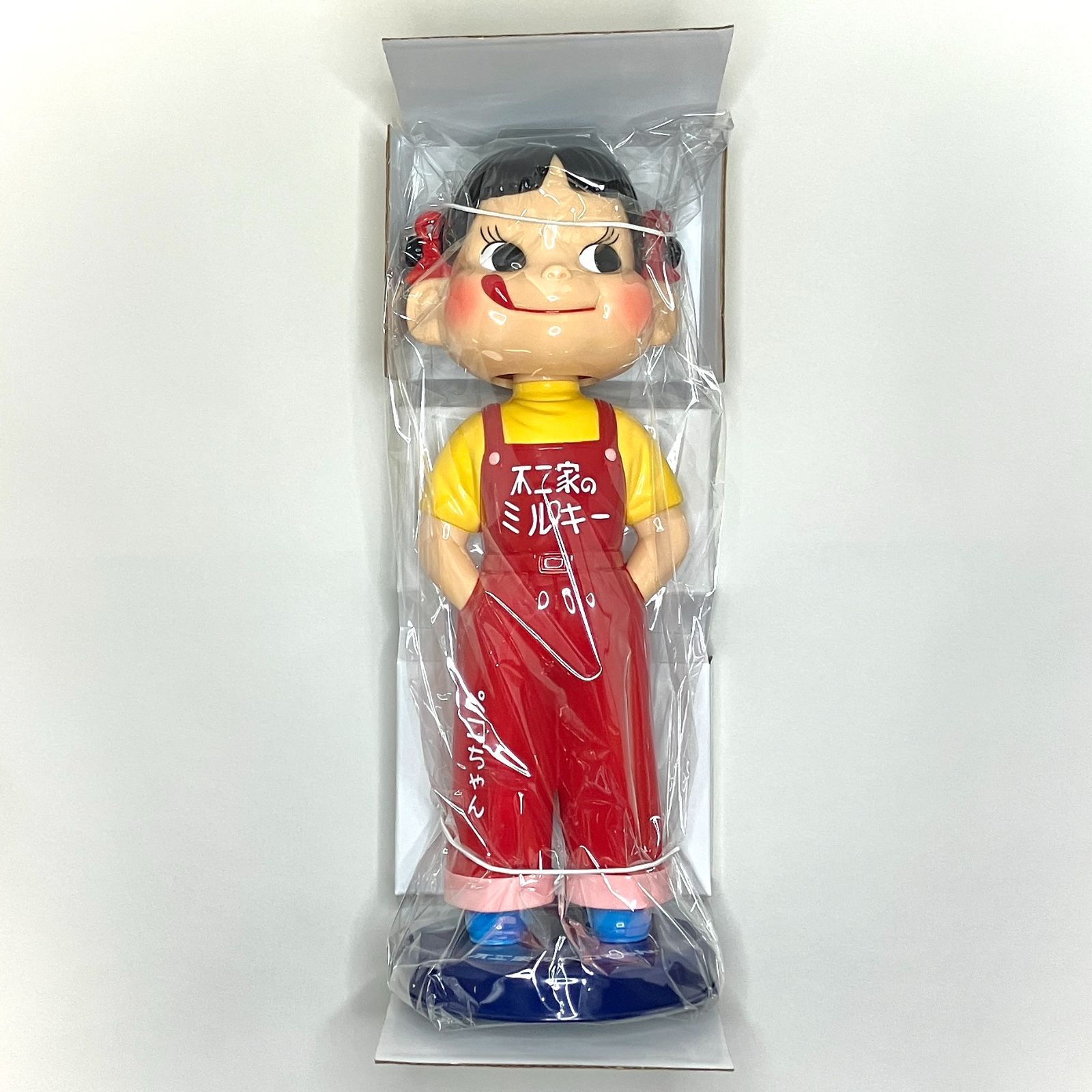 不二家創業100周年記念 復刻版ペコちゃん人形 / 株主様向け / 青台座
