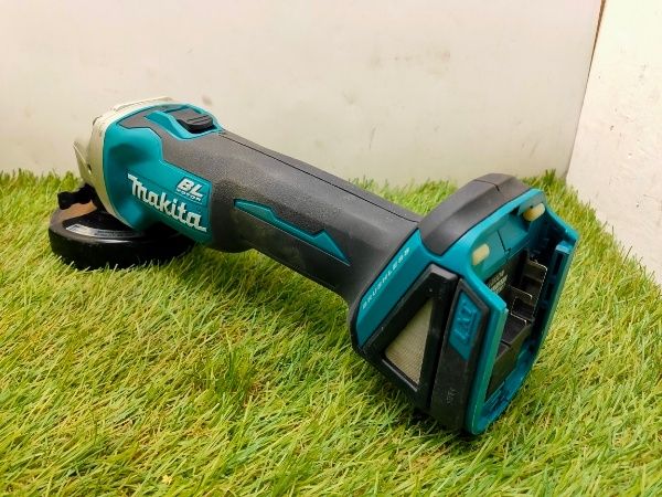 ☆マキタ 100ミリ充電式ディスクグラインダ スライドスイッチタイプ 