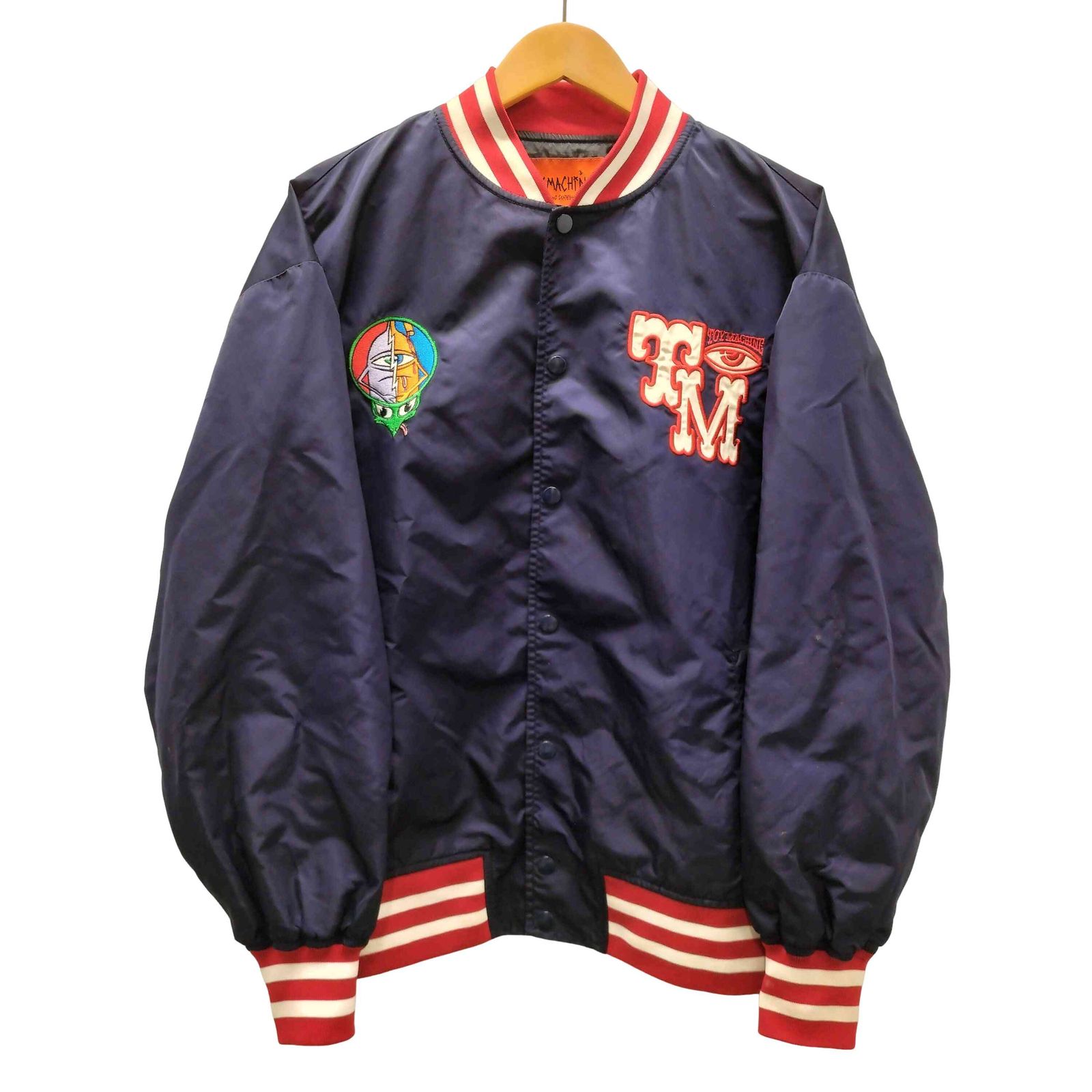 トイマシーン TOY MACHINE TM & EYE STADIUM JACKET 両面刺繍 ナイロン 