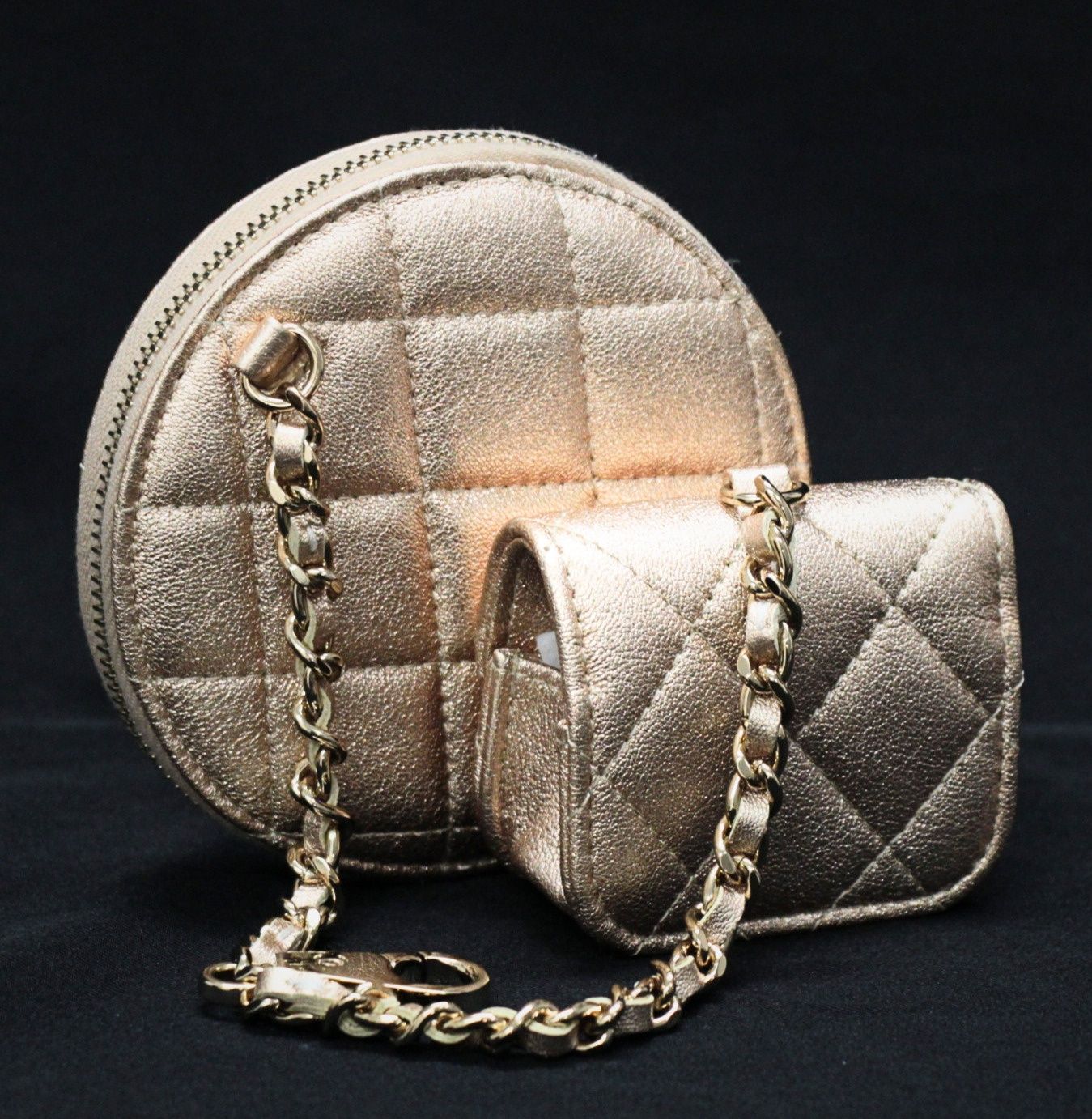 極美品 シャネル CHANEL 2024 イヤーズギフト マトラッセ コインケース 