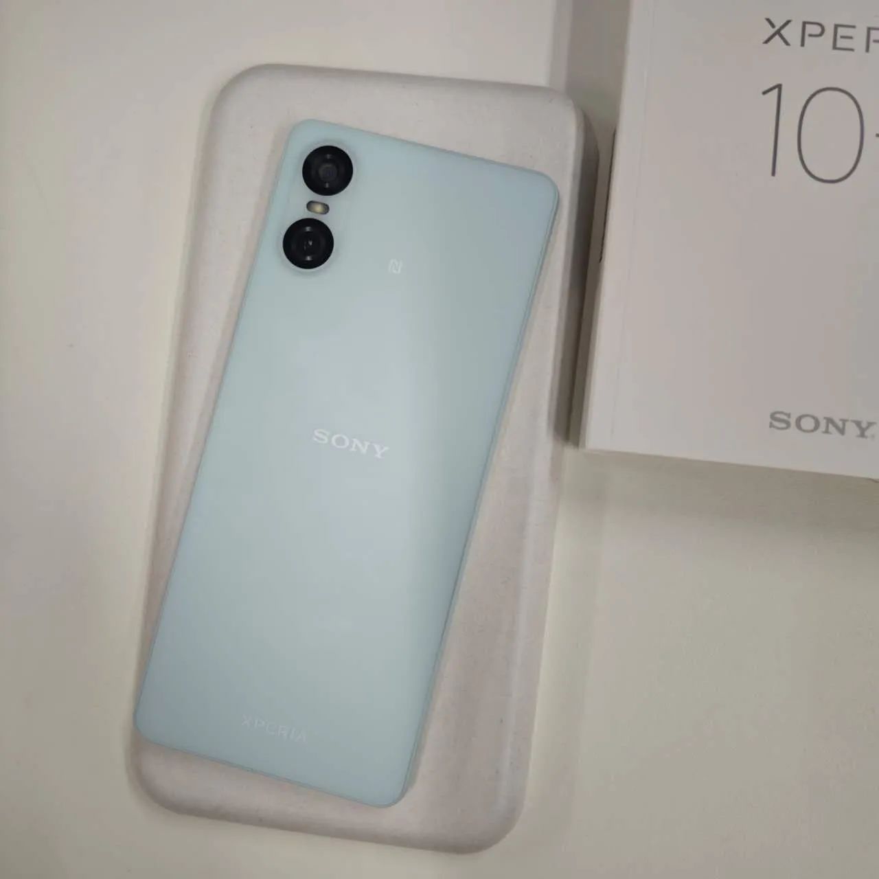 Xperia 10 VI ブルー docomo ○ 良好 - メルカリ
