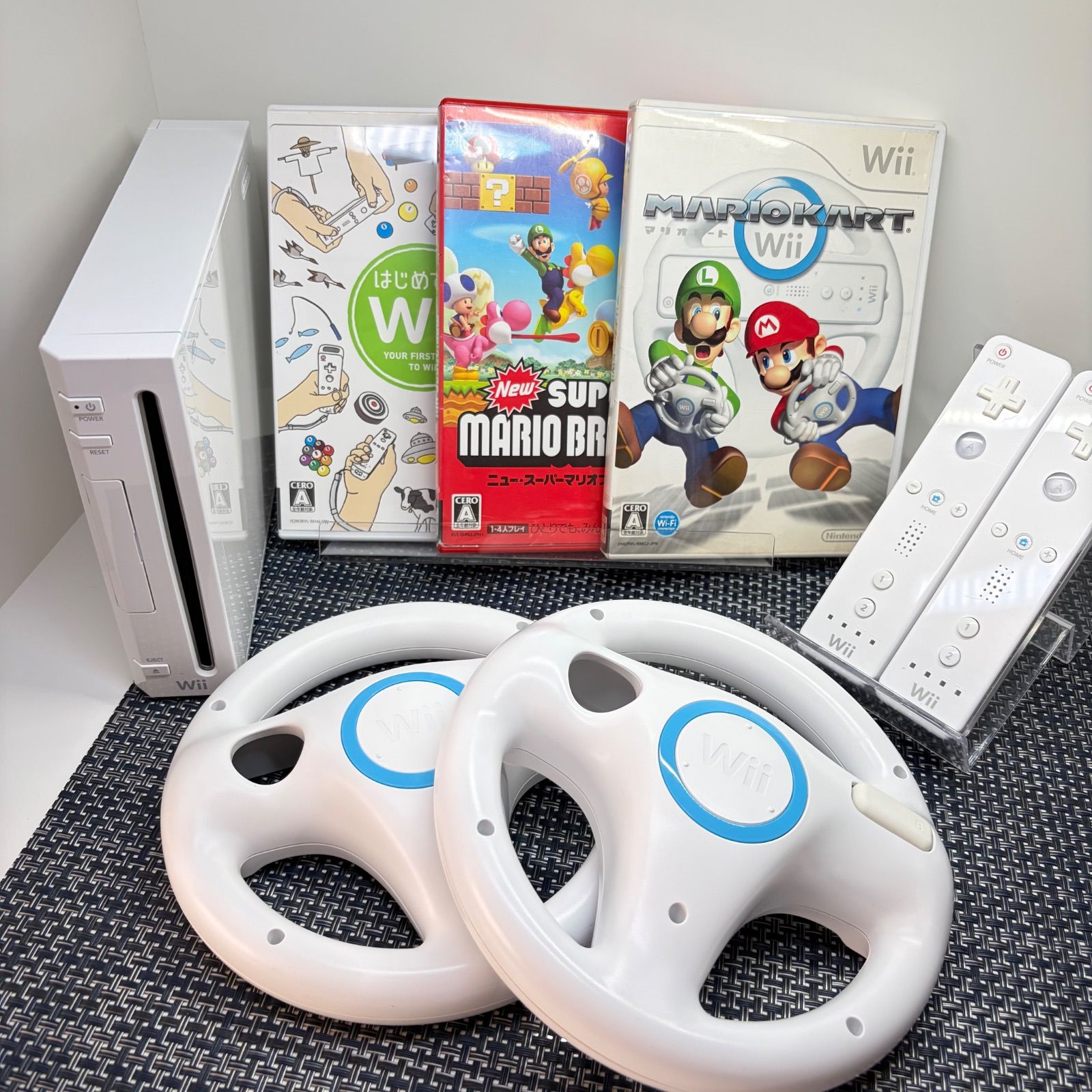 マリオカートWii Wii本体 ソフト2個 Wii本体・マリオカート本体+