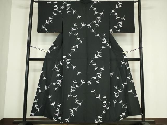 平和屋着物▽小紋　単衣　飛鶴文　黒地　洗える着物　未使用　DABE4164az 平和屋着物▽小紋 単衣 飛鶴文 黒地 洗える着物 未使用 DABE4164az