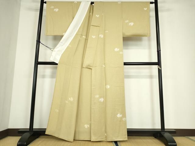 平和屋着物▽上質な小紋　単衣　芝に草花　金彩　正絹　逸品　DABE4168az 平和屋着物▽上質な小紋 単衣 芝に草花 金彩 正絹 逸品 DABE4168az