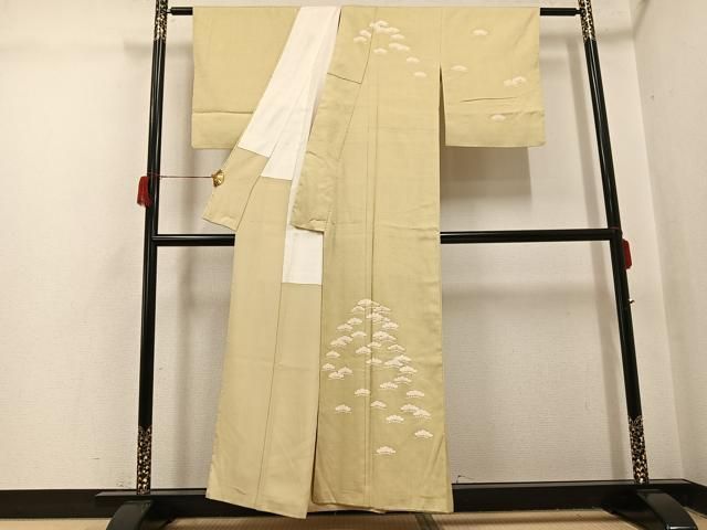 平和屋着物●訪問着　紬地　刺繍　松　金糸　正絹　逸品　AABH6878ph 平和屋着物○訪問着 紬地 刺繍 松 金糸 正絹 逸品 AABH6878ph - メルカリ