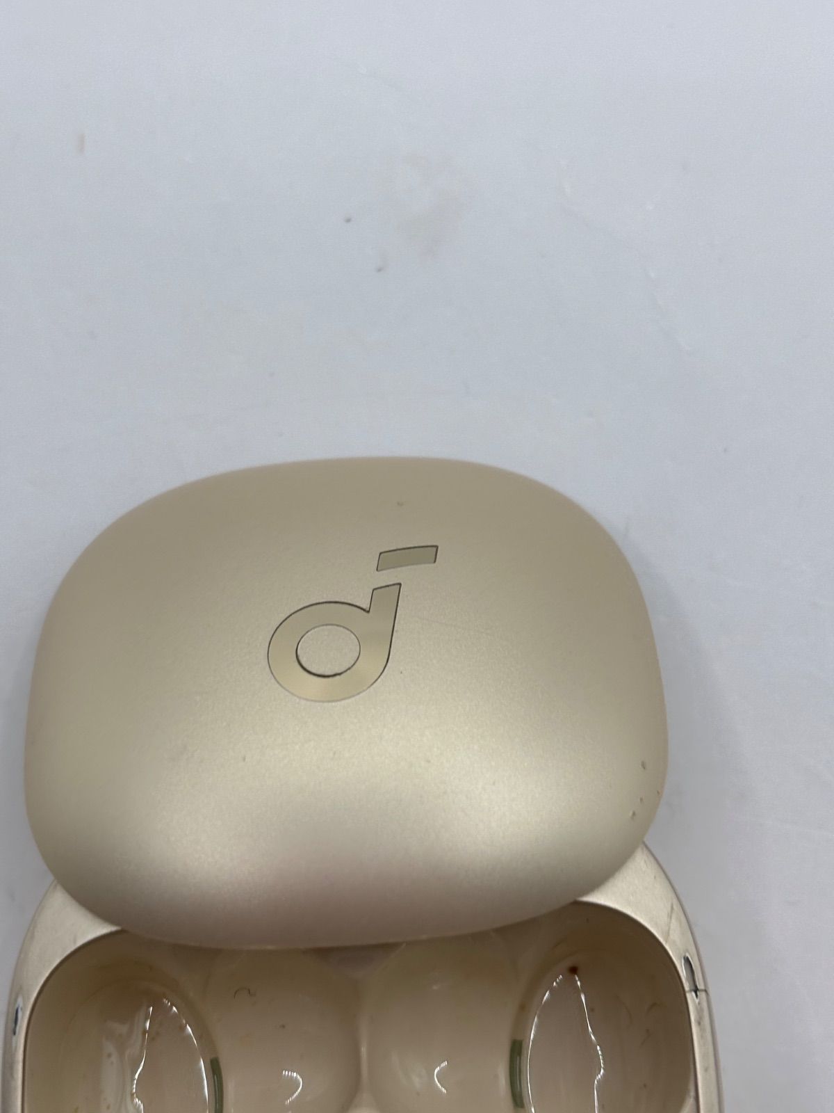 Anker Soundcore Liberty 4 ケースのみ ゴールド シャンパンゴールド