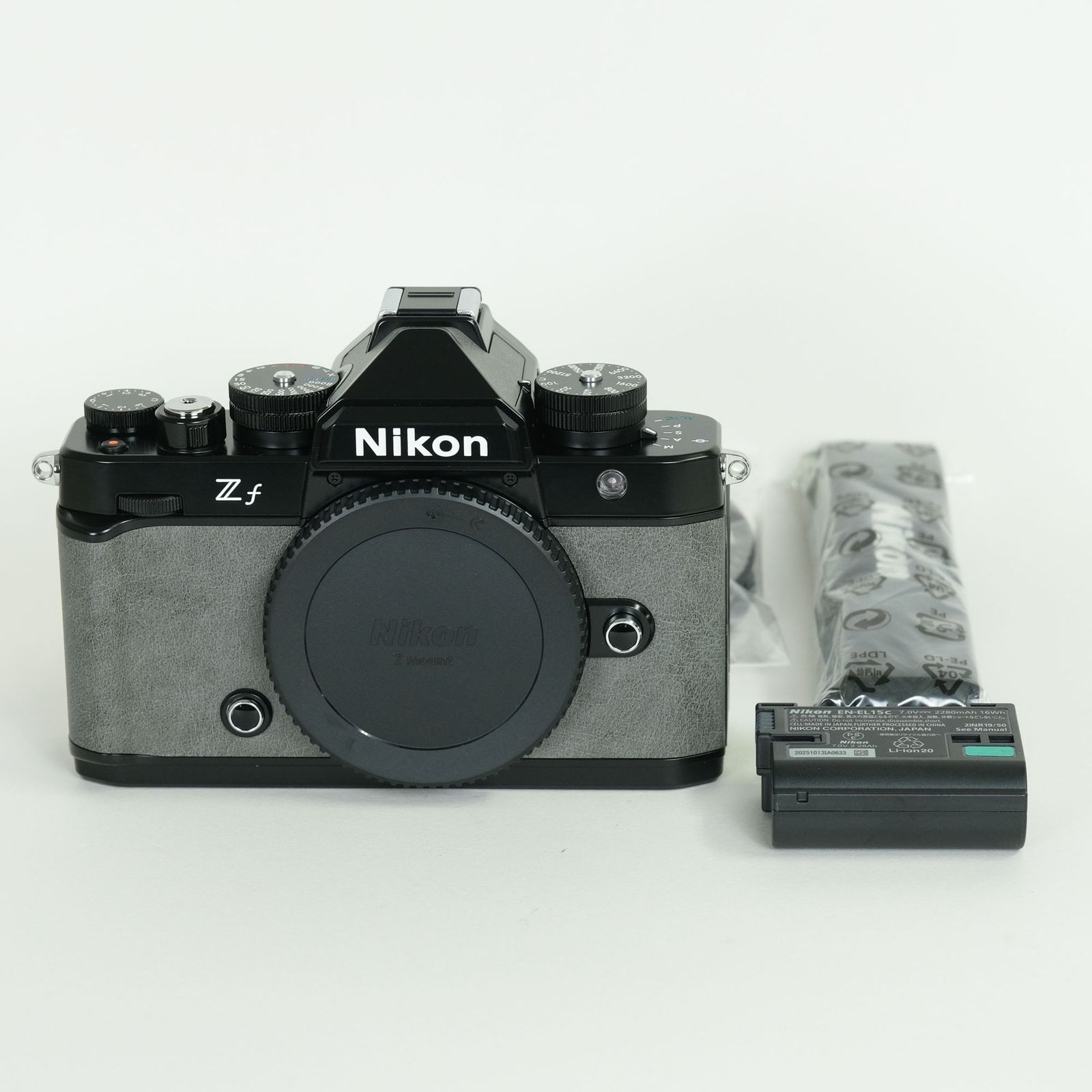 美品 | シャッター数110回] Nikon Z f プレミアムエクステリア張替済み