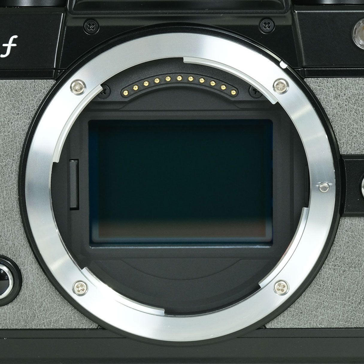 美品 | シャッター数110回] Nikon Z f プレミアムエクステリア張替済み 