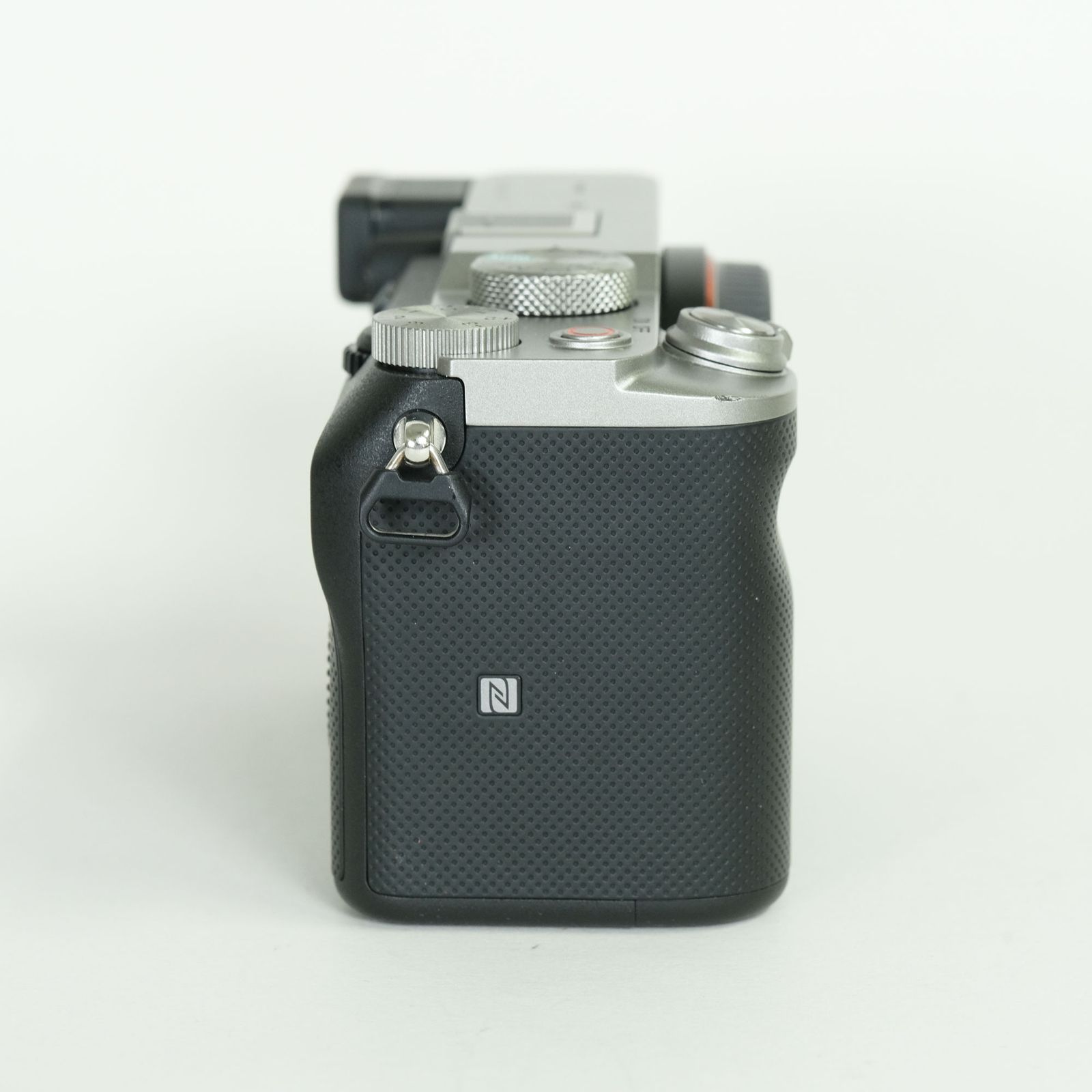 良品 | シャッター数1,200回] SONY α7C（ILCE-7C） [ボディ シルバー 