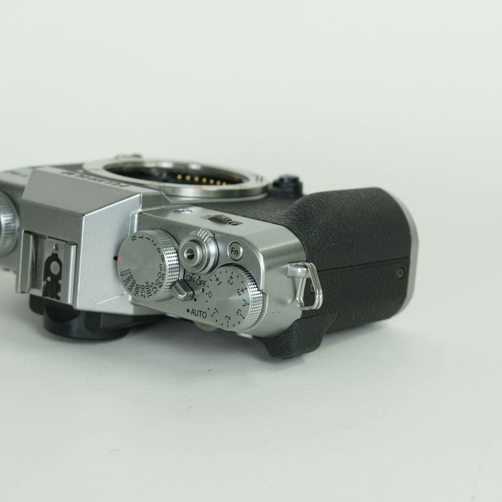 良品] FUJIFILM X-T30 [ボディ シルバー] | FUJIFILM Xマウント - メルカリ