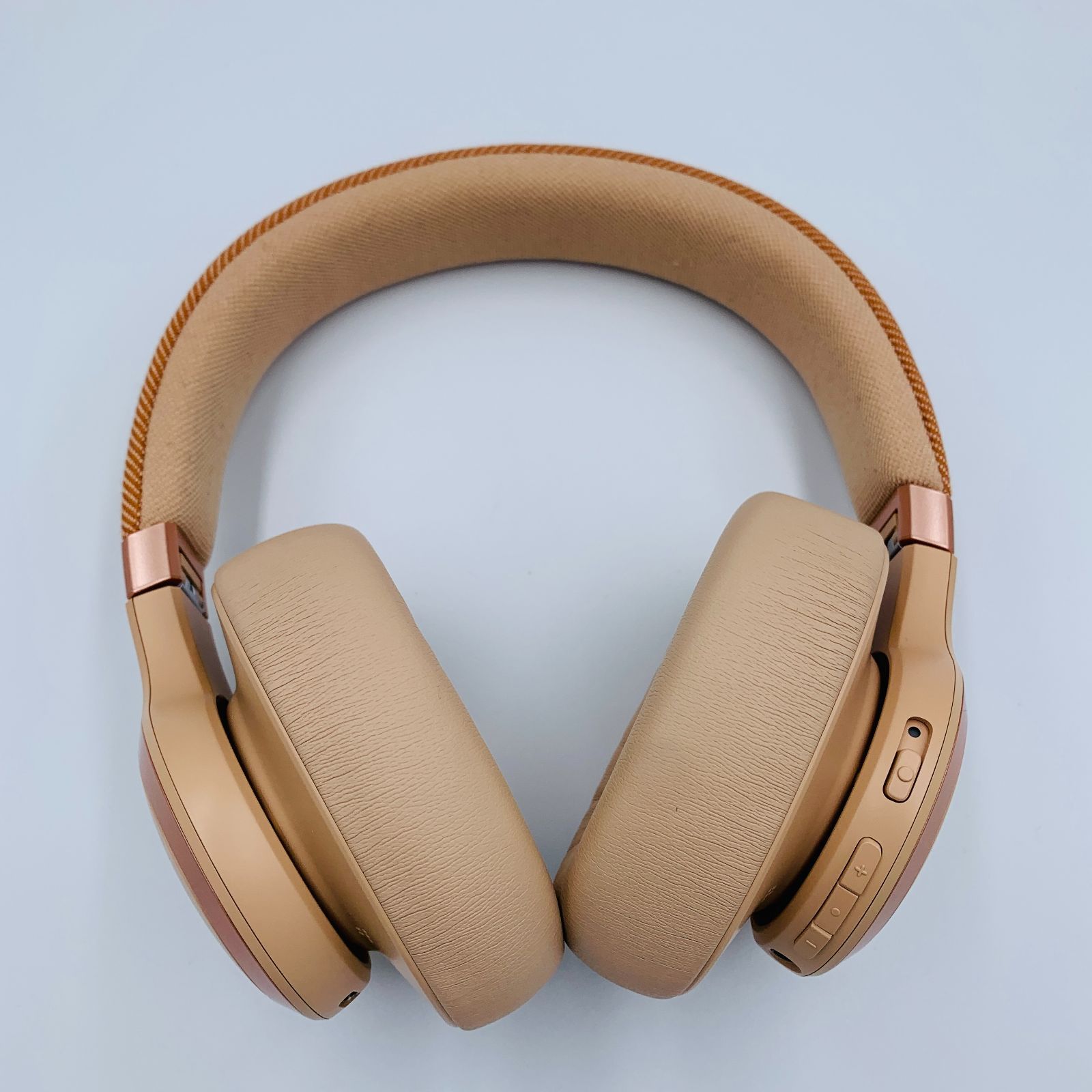 JBL LIVE 770NC ワイヤレスヘッドホン サンドストーン ベージュ