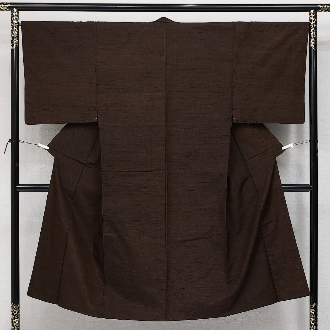 男着物 袷 身丈141cm 裄丈66cm 正絹 Sランク カジュアル 棒衿 Mサイズ 絞り柄 吉祥文様 シック 落ち着き 茶系 RP 1224-14585