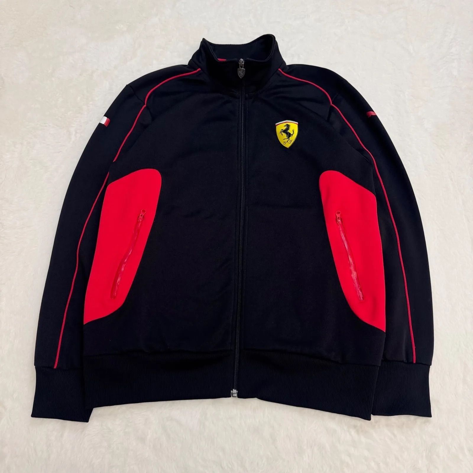 新品 PUMA × Ferrari ジャージ セットアップ S ブラック レッド Scuderia Ferrari Race Men's MT7 Jacket | PUMA