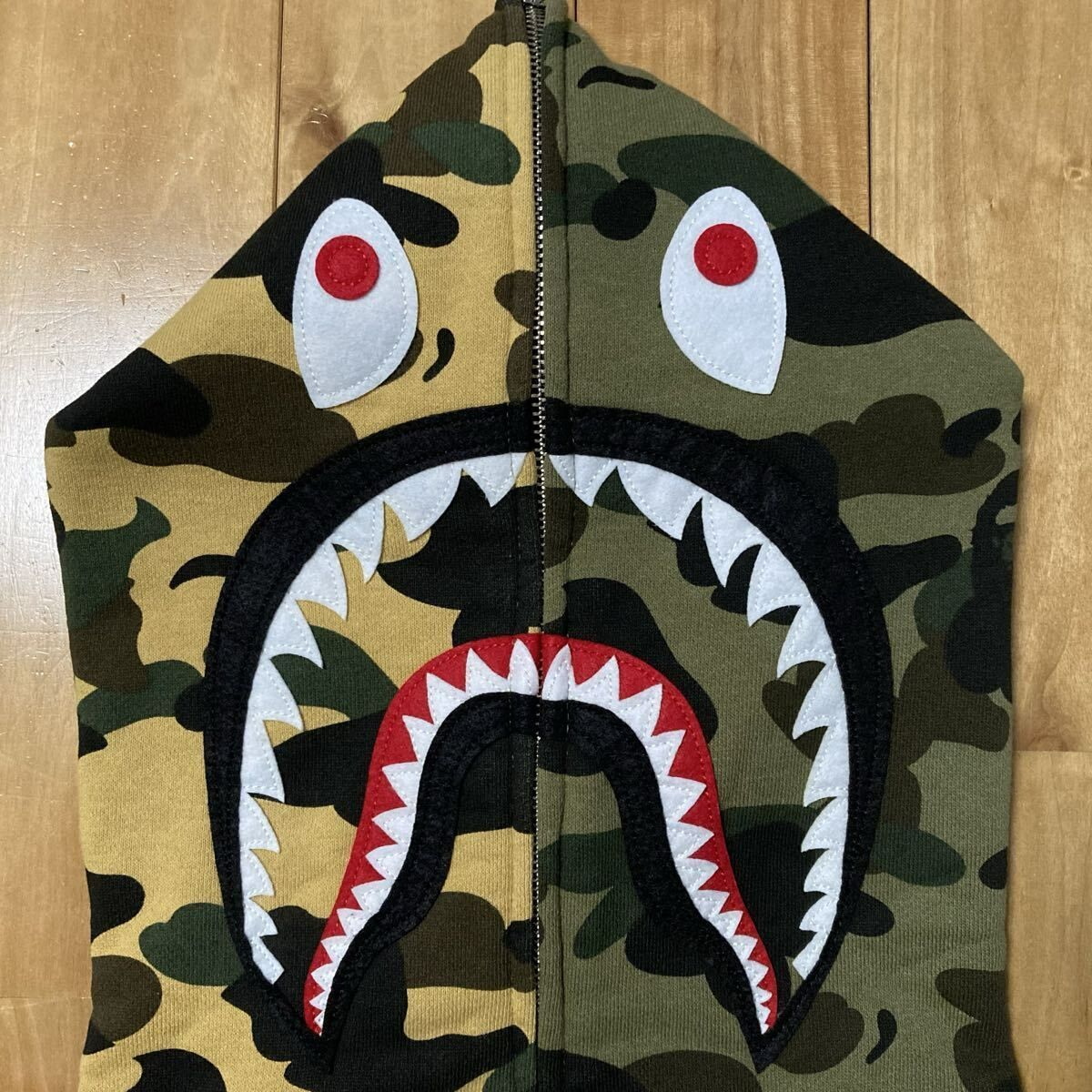 1st camo シャーク パーカー Mサイズ shark full zip hoodie a bathing