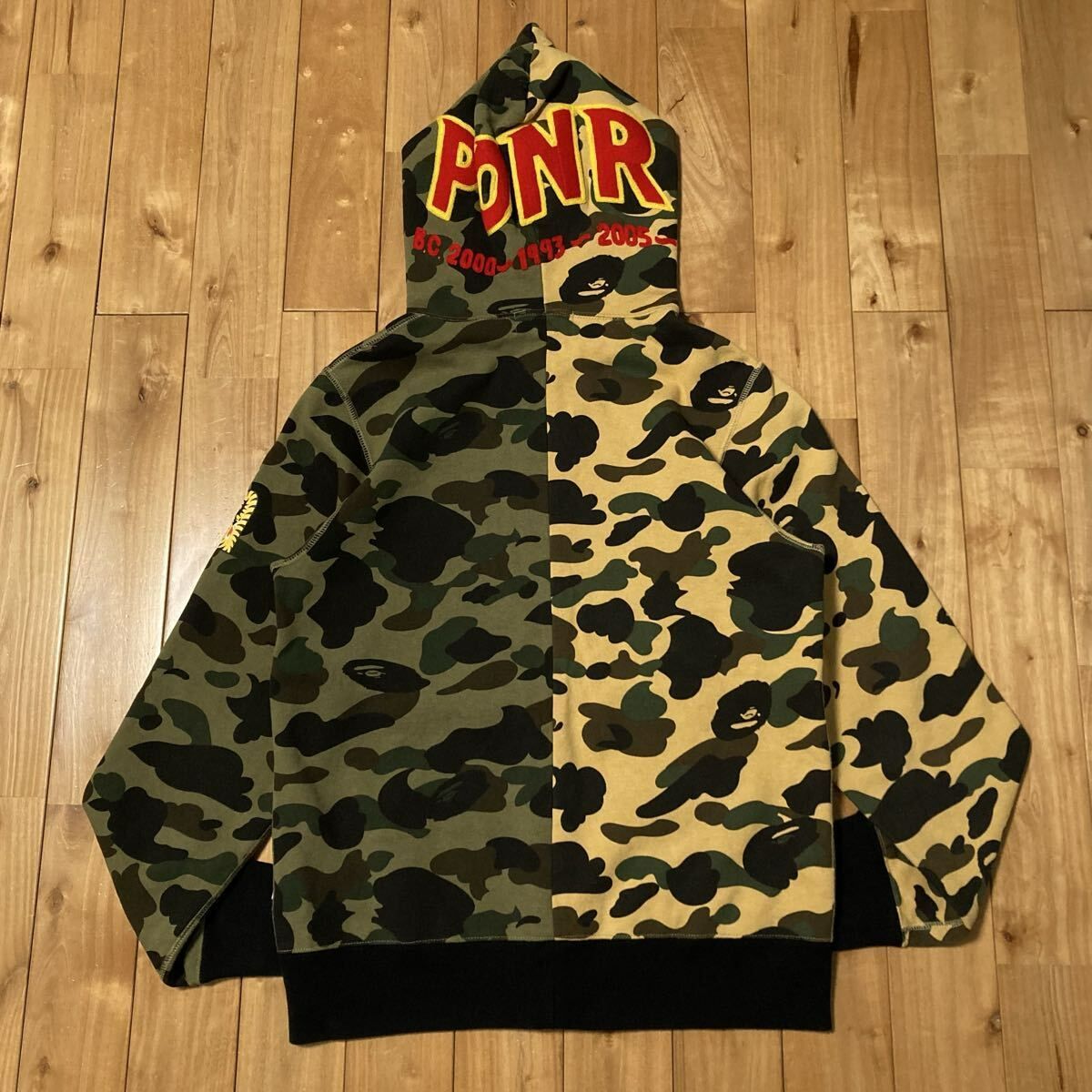 迷彩シャークパーカー Mサイズ ☆ZOZO限定☆ リフレクターカモ シャーク パーカー Sサイズ BAPE camo