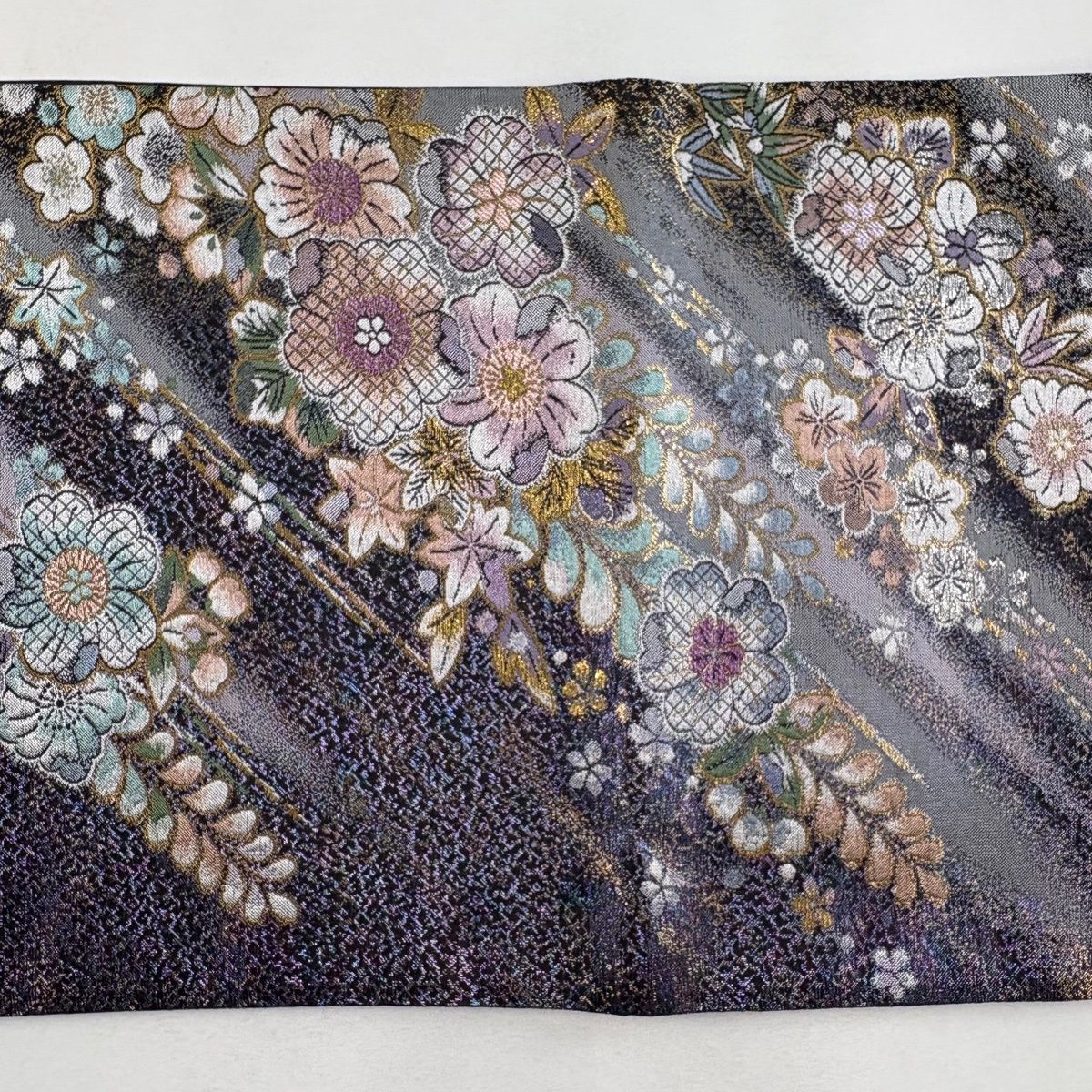 美品】 袋帯 秀品 やまと 桜 梅 箔 金糸 灰紫 六通 正絹 【中古