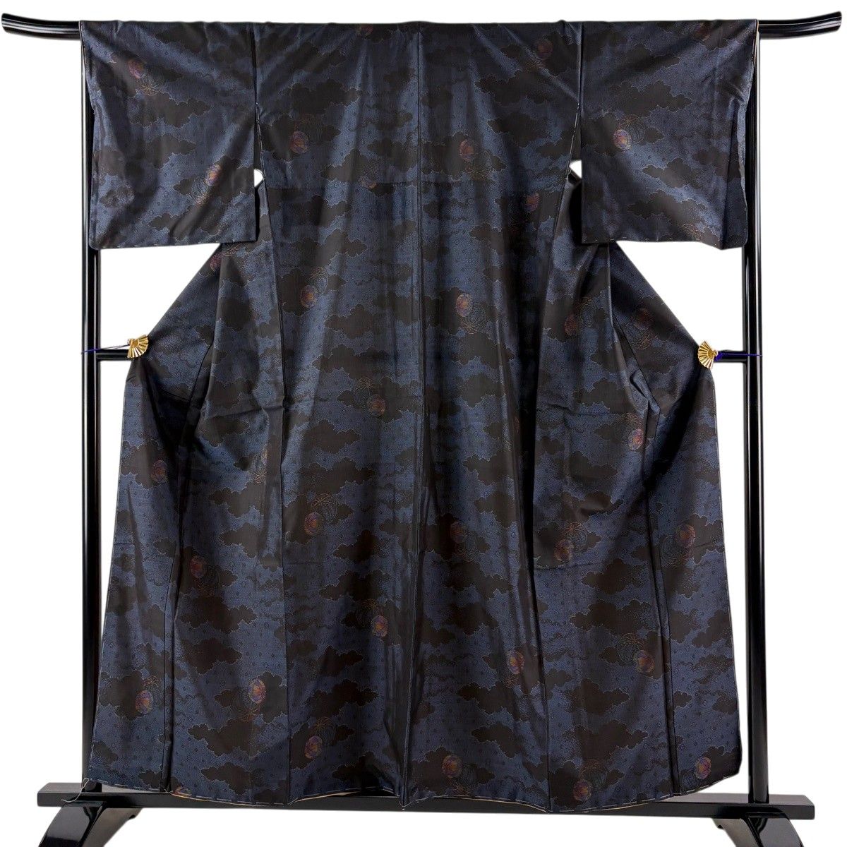 紬 身丈169cm 裄丈67cm 正絹 美品 名品 【中古】 美品】 紬 身丈169.5cm 裄丈66cm L 袷 名古屋帯セット 縦ぼかし柄 紫