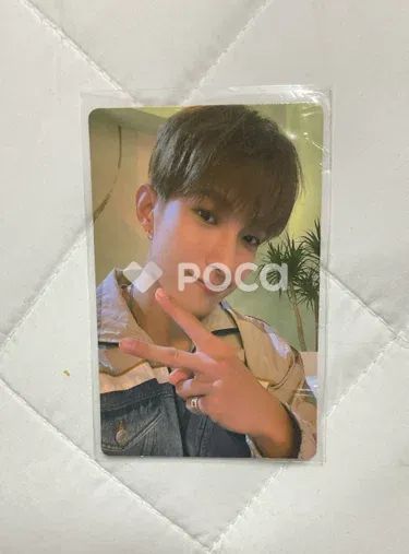 SEVENTEEN attacca 店舗特典 生写真 ドギョム　おまけ付き Seventeen ドギョム セブチ Attacca CARAT Ver. - メルカリ