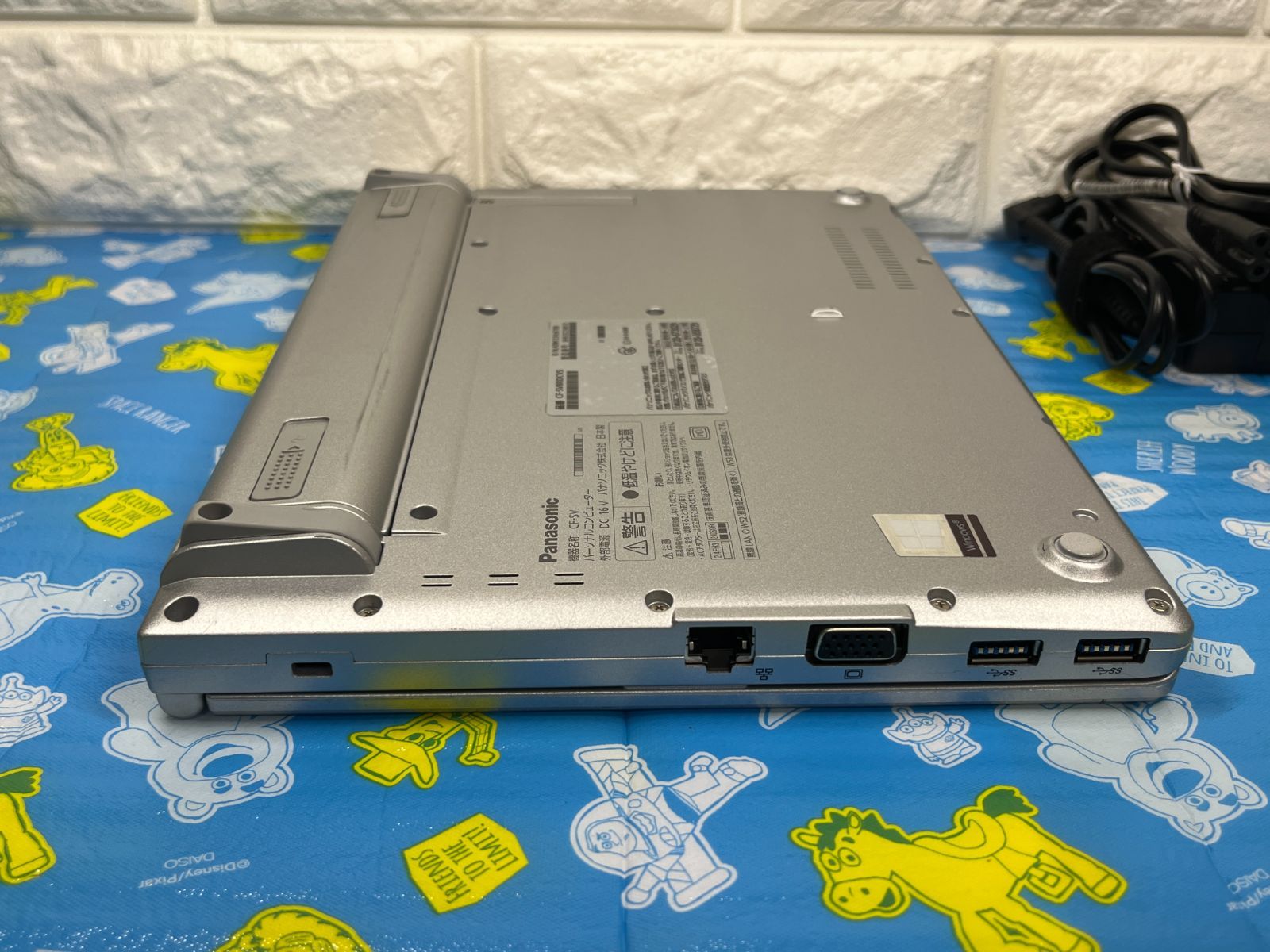 軽量・頑丈 レッツノート CF-SV8 Office2024 パナソニック Let's note SV 中古 ノートパソコン 軽量 MicrosoftOffice2024