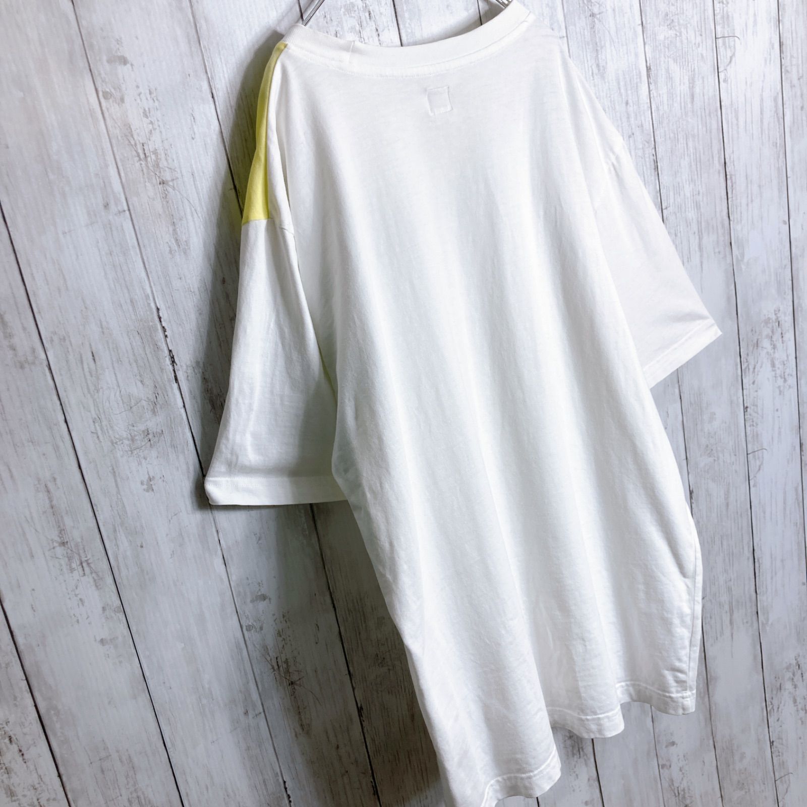 【お宝古着】00s Vintage 古着 国旗タグ OLD adidas 葛飾北斎 浮世絵 アート 半袖Tシャツ #1701 【お宝古着】00s Vintage 古着 国旗タグ OLD adidas 葛飾北斎 浮世絵 アート 半袖Tシャツ #1701