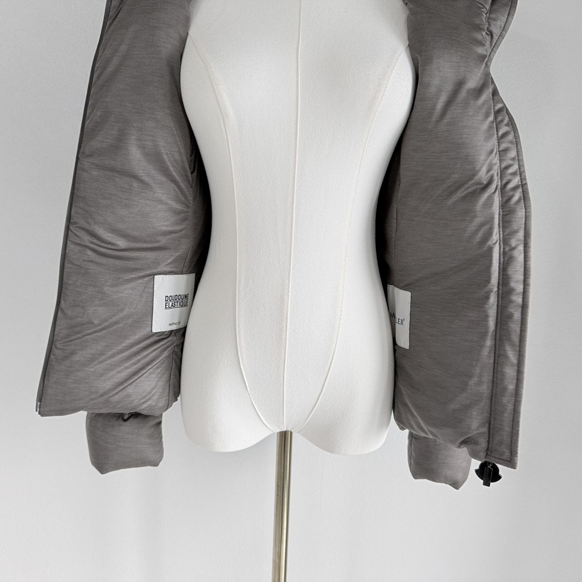 極美品】MONCLER モンクレール サイズ0 ブラウン系 ダウンジャケット 