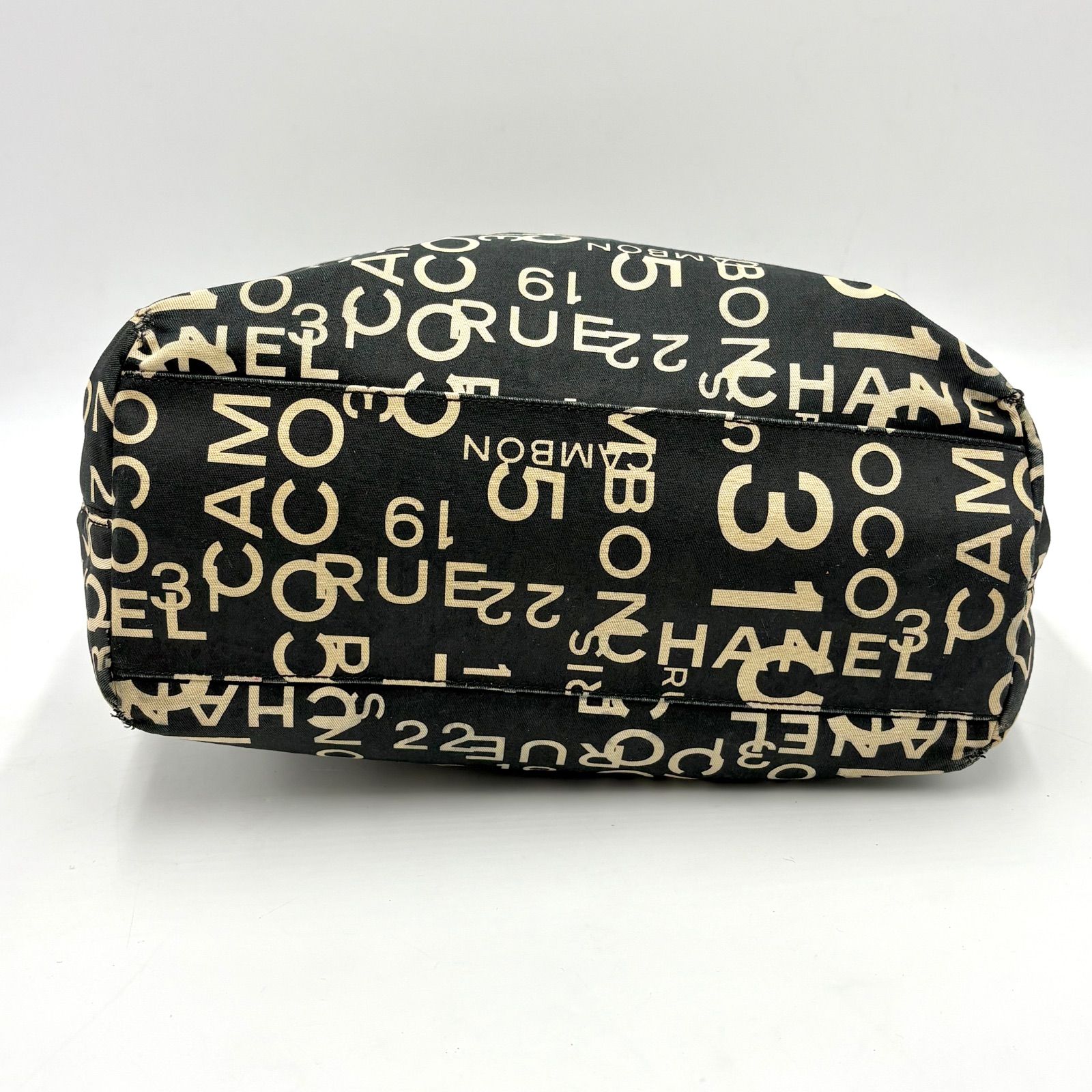 CHANEL/シャネルロゴトートバッグ 【公式通販】