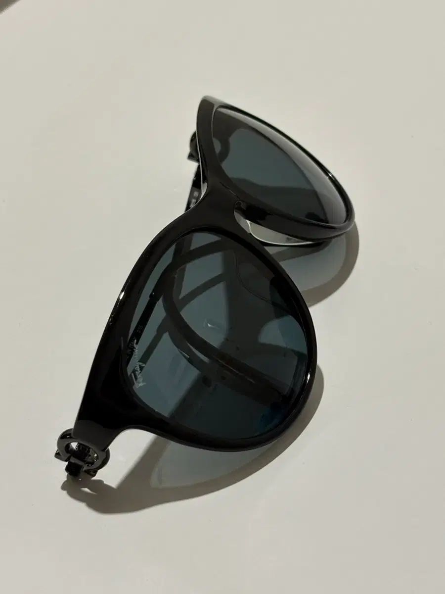 FERRAGAMO フェラガモ SF822SK サングラス ブラック/ケース 含む