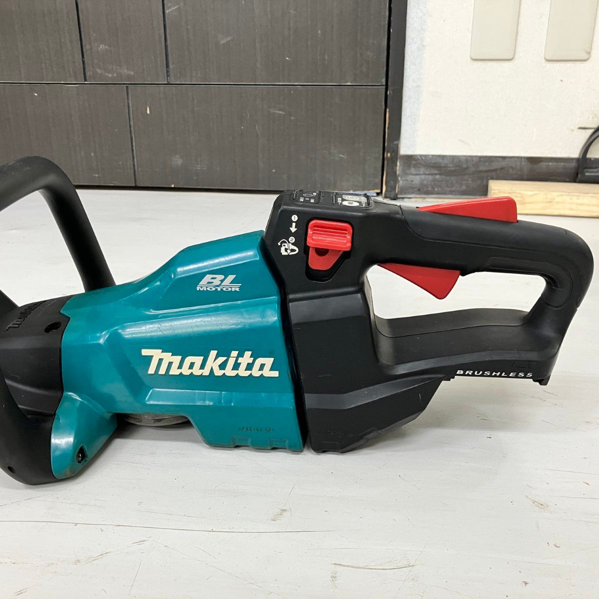 MAKITA マキタ 18v 500mm 充電式ヘッジトリマ ※バッテリー、充電器無し 