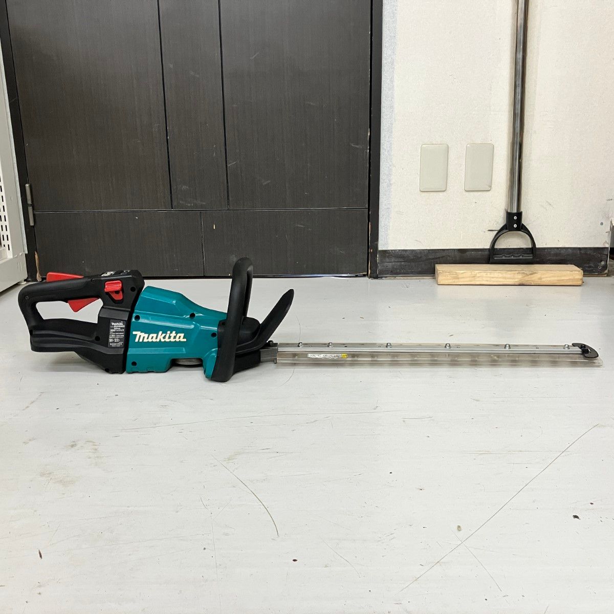 MAKITA マキタ 18v 500mm 充電式ヘッジトリマ ※バッテリー、充電器無し 