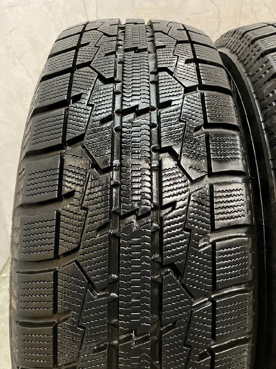 TOYO OBSERVE GIZ2 195/65R15 15インチ スタッドレス 4本 22年製 バリ溝 アイシス アリオン アルテッツァ オーリス プリウス等　(VTM103) 4本セット 195/65R15 91Q トーヨー オブザーブ ギズ2 スタッドレス