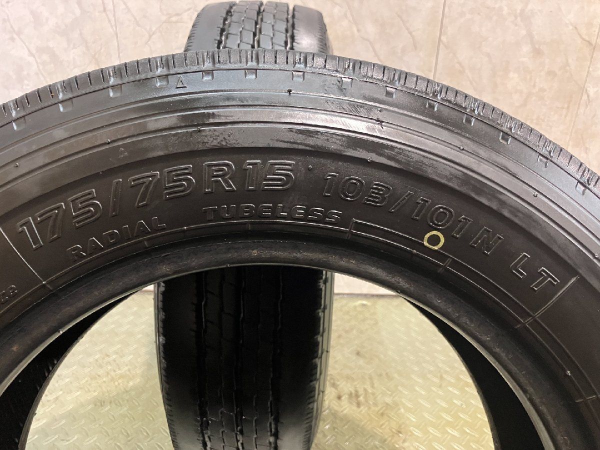 TOYO DELVEX M134 175/75R15 103/101N LT 15インチ ライトトラック用
