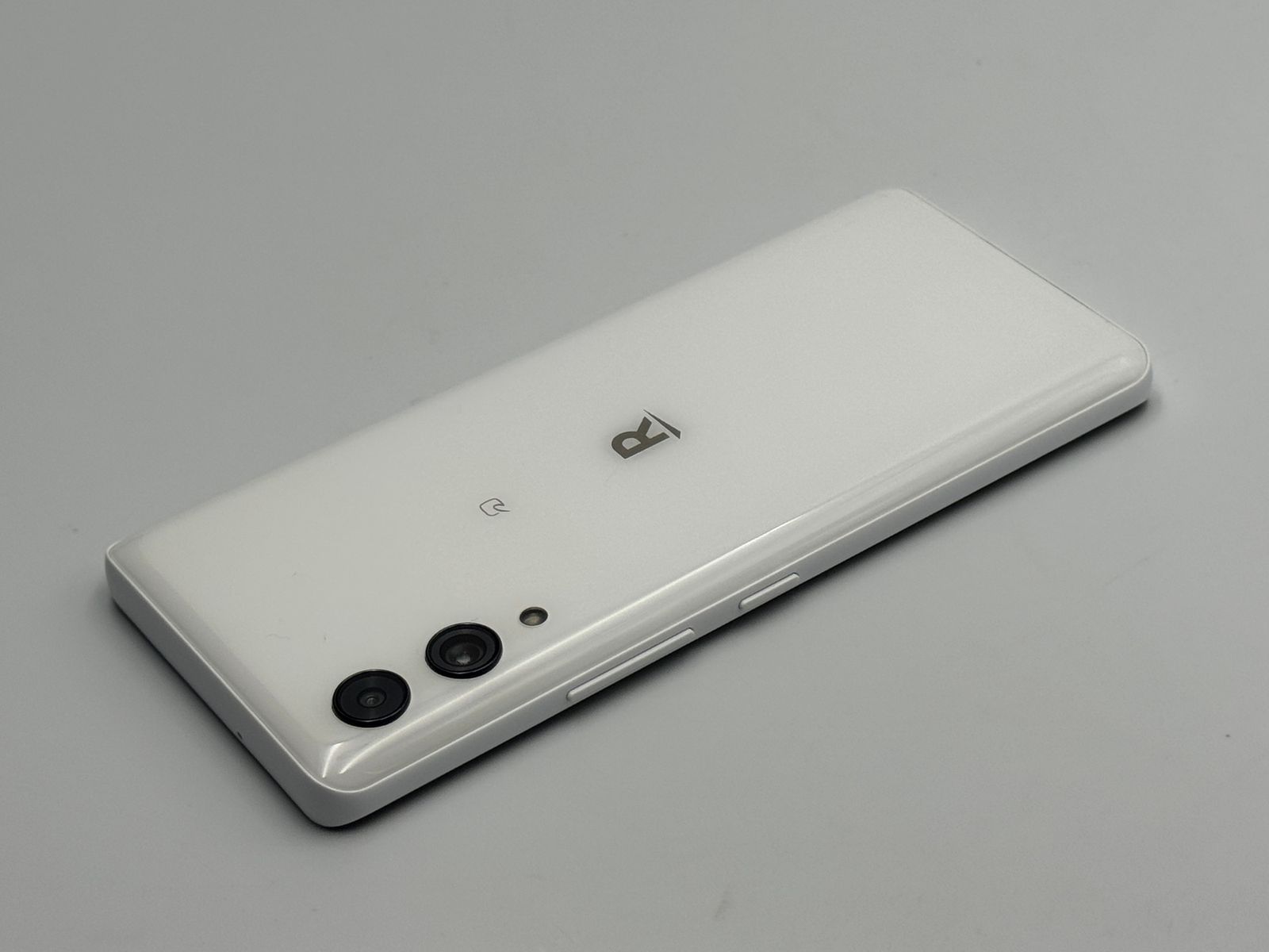 中古A】Rakuten Hand 5G P780 ホワイト 128GB SIMフリー - メルカリ
