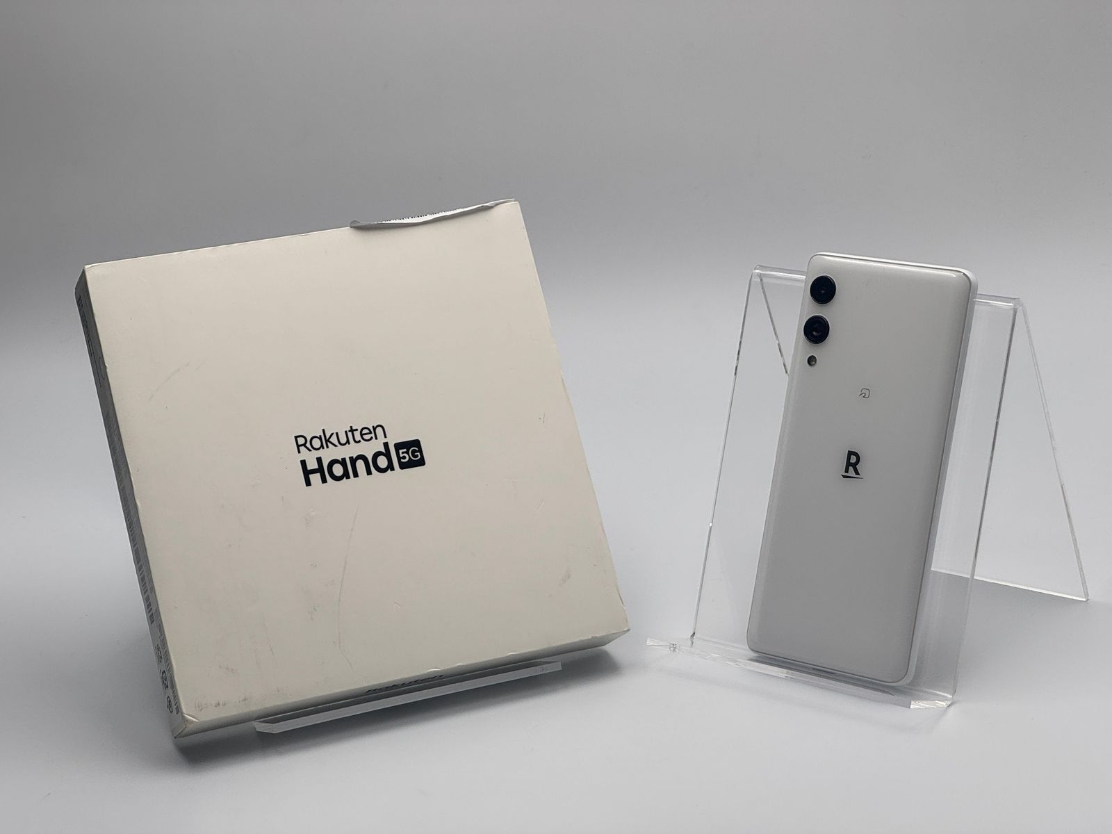中古A】Rakuten Hand 5G P780 ホワイト 128GB SIMフリー - メルカリ