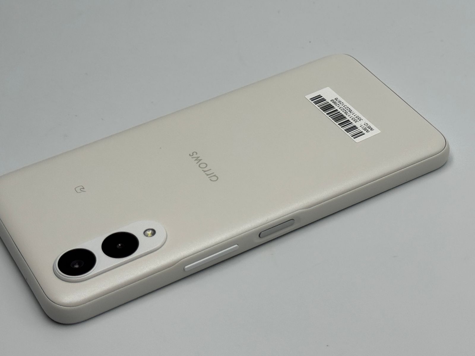 中古A】arrows We2 A402FC ミストホワイト SIMフリー - メルカリ