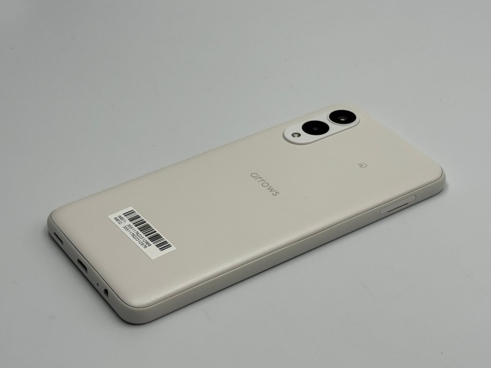 中古A】arrows We2 A402FC ミストホワイト SIMフリー - メルカリ